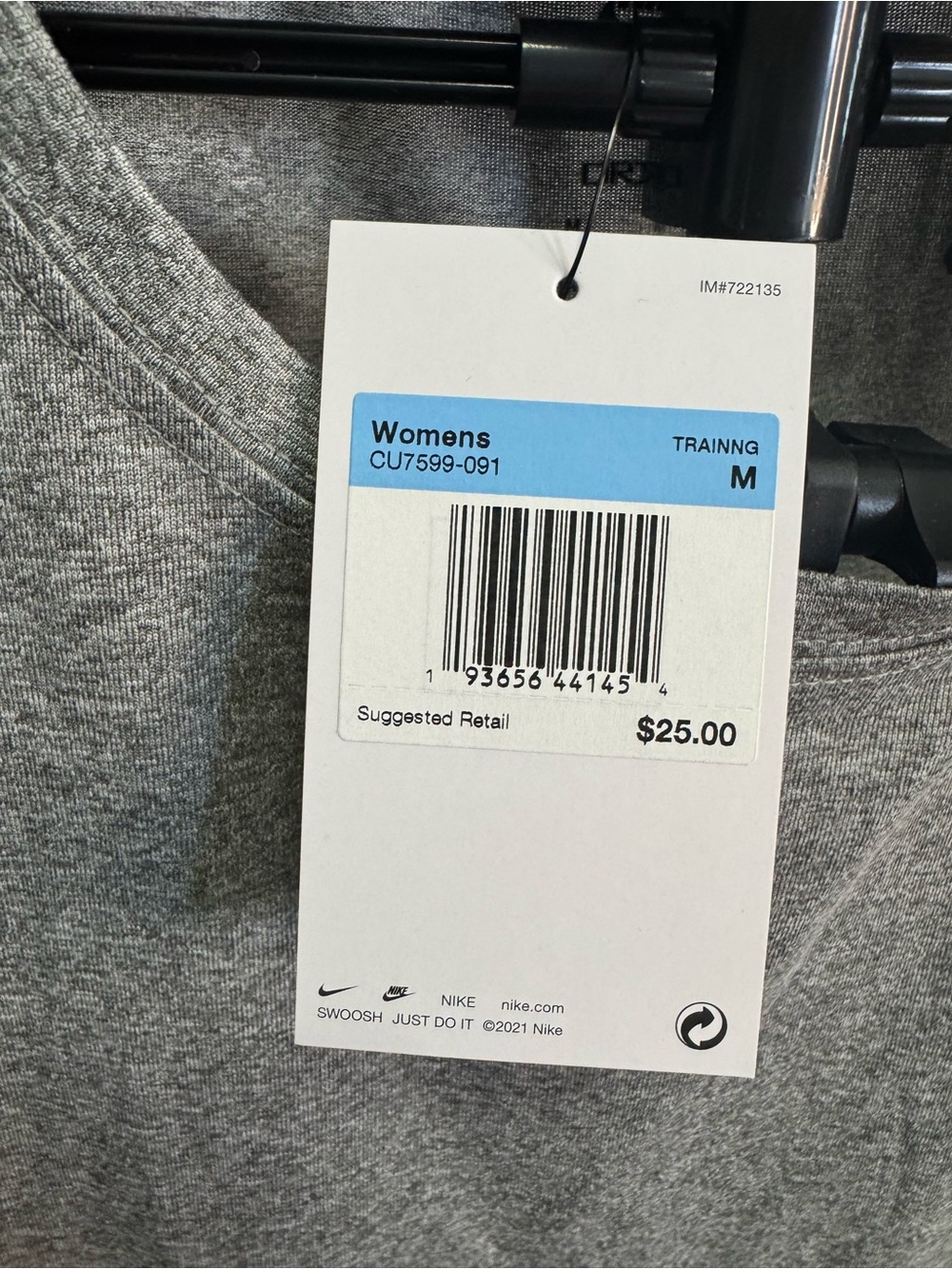 Nike Gray Women's Training Shirt - Size Medium - Picture 3 of 3
